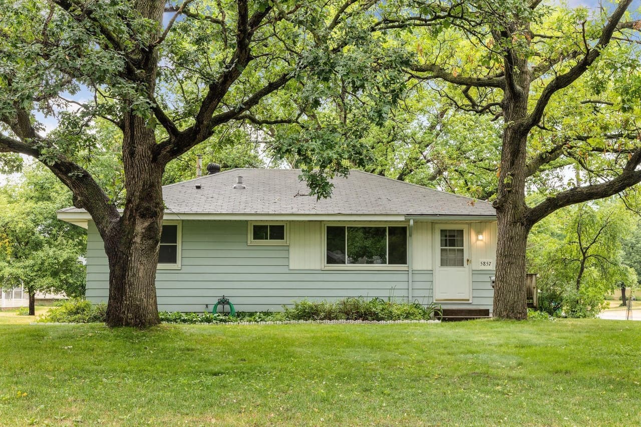 AZALEA HOMES LLC photo