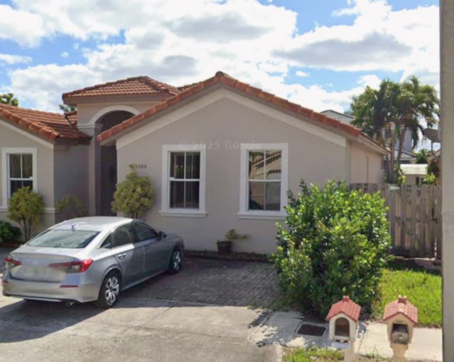 LA PAZ HOME CARE CORP photo