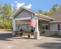 MOOSE LAKE VILLAGE ASSISTED LIVING OAKVIEW photo
