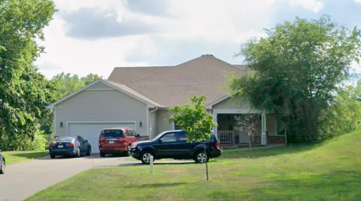 GOLDEN HEART HOME 3 photo