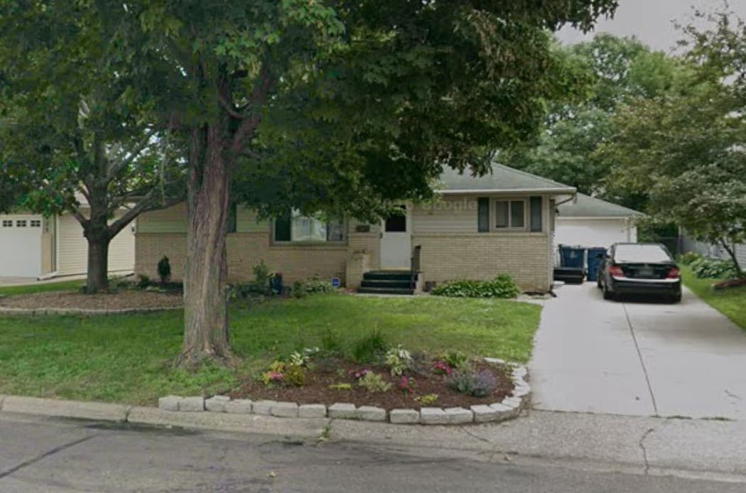 EDEN HOMES INC photo