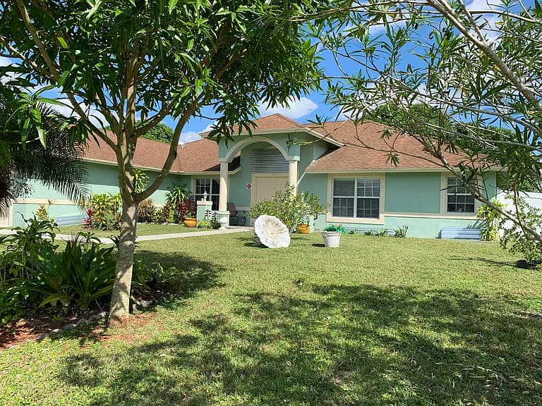 Touch of Grace Assisted Living Facility LLC photo